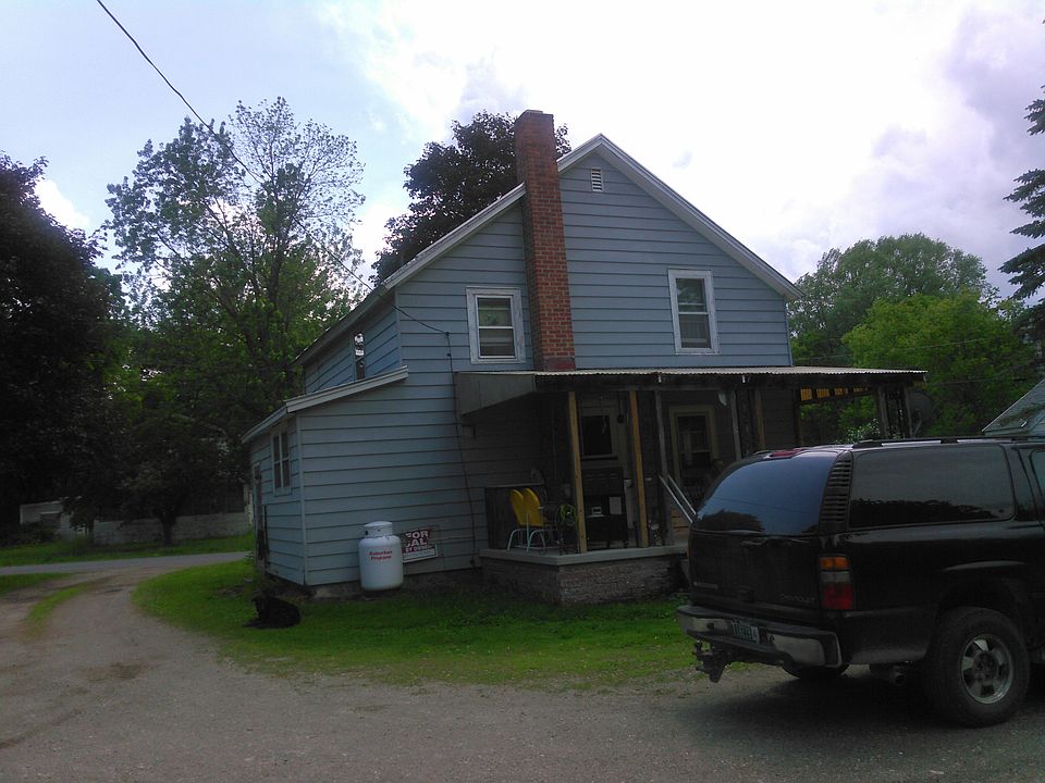 2nd image of 114 Gore Rd