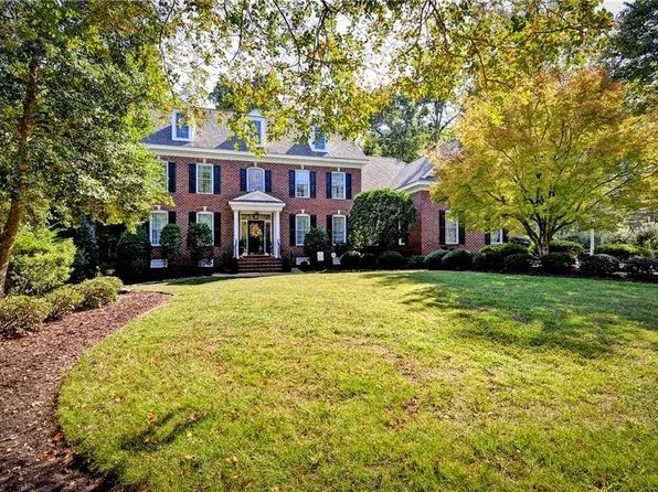 216 Holly Hills Dr, Williamsburg, VA 23185