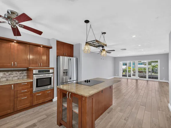 2820 NE 30th Street #9, Fort Lauderdale, FL 33306