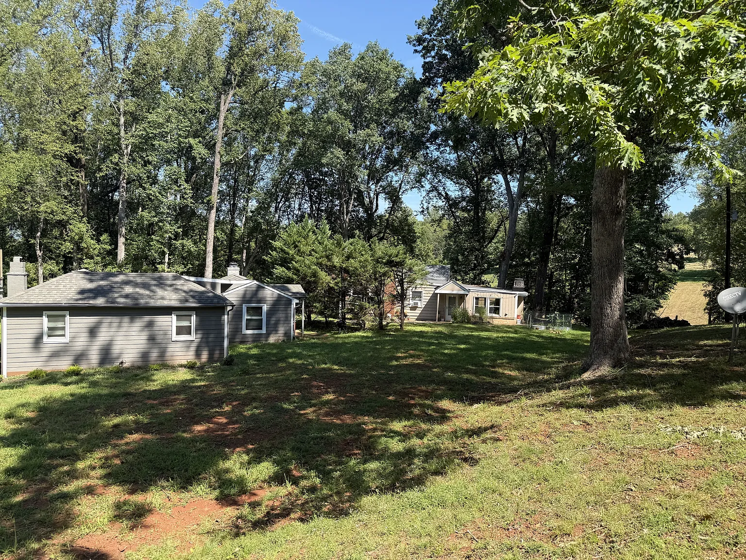 Wolf Trap Rd - 1035 — Photo 1