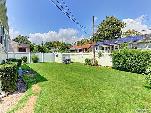 4th image of 14 Eastwood Ln