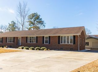 114 Hodges Street, Morehead City, NC 28557