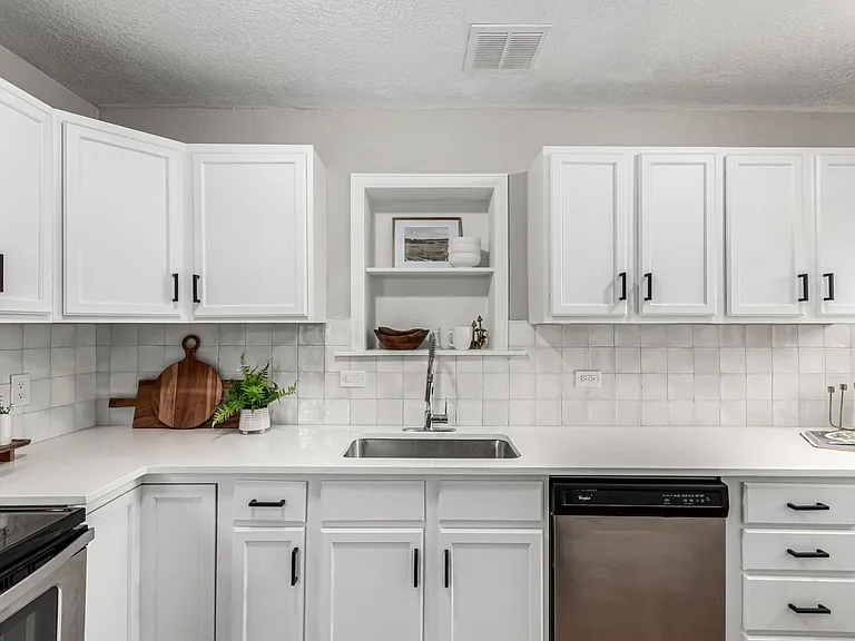 1463 Dahlia St #2 — Photo 9