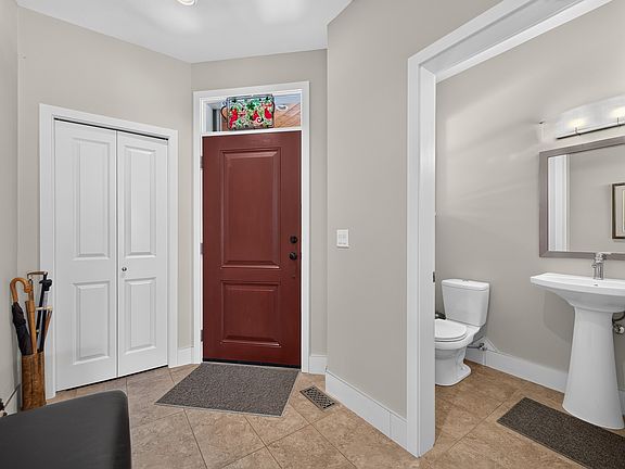 4th image of 130 Colebrook Rd #85