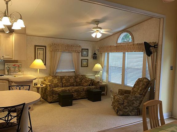 4th image of 165 Fremont Ave #310