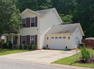 446 Pleasant Green Dr, Inman, SC 29349