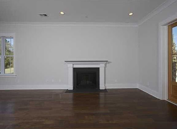 2nd image of 3466 Acorn Drop Ln