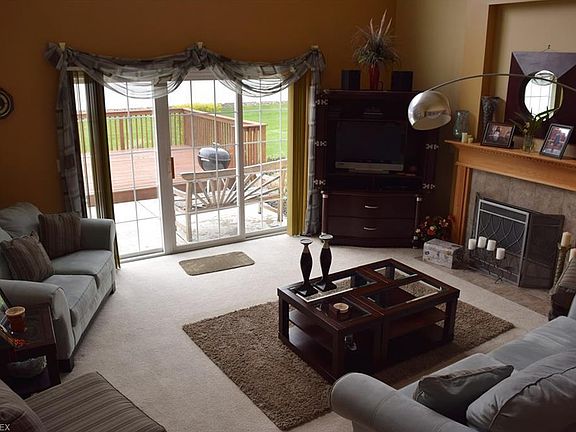 3rd image of 8969 Merryvale Dr