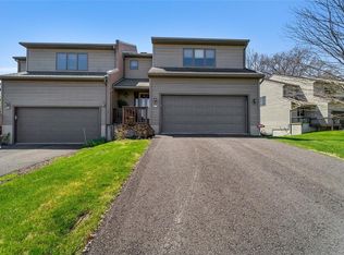 511 Clubhouse Rd, Vestal, NY 13850