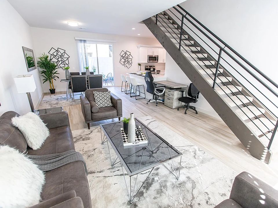 1st image of 1852 N 51st St #4