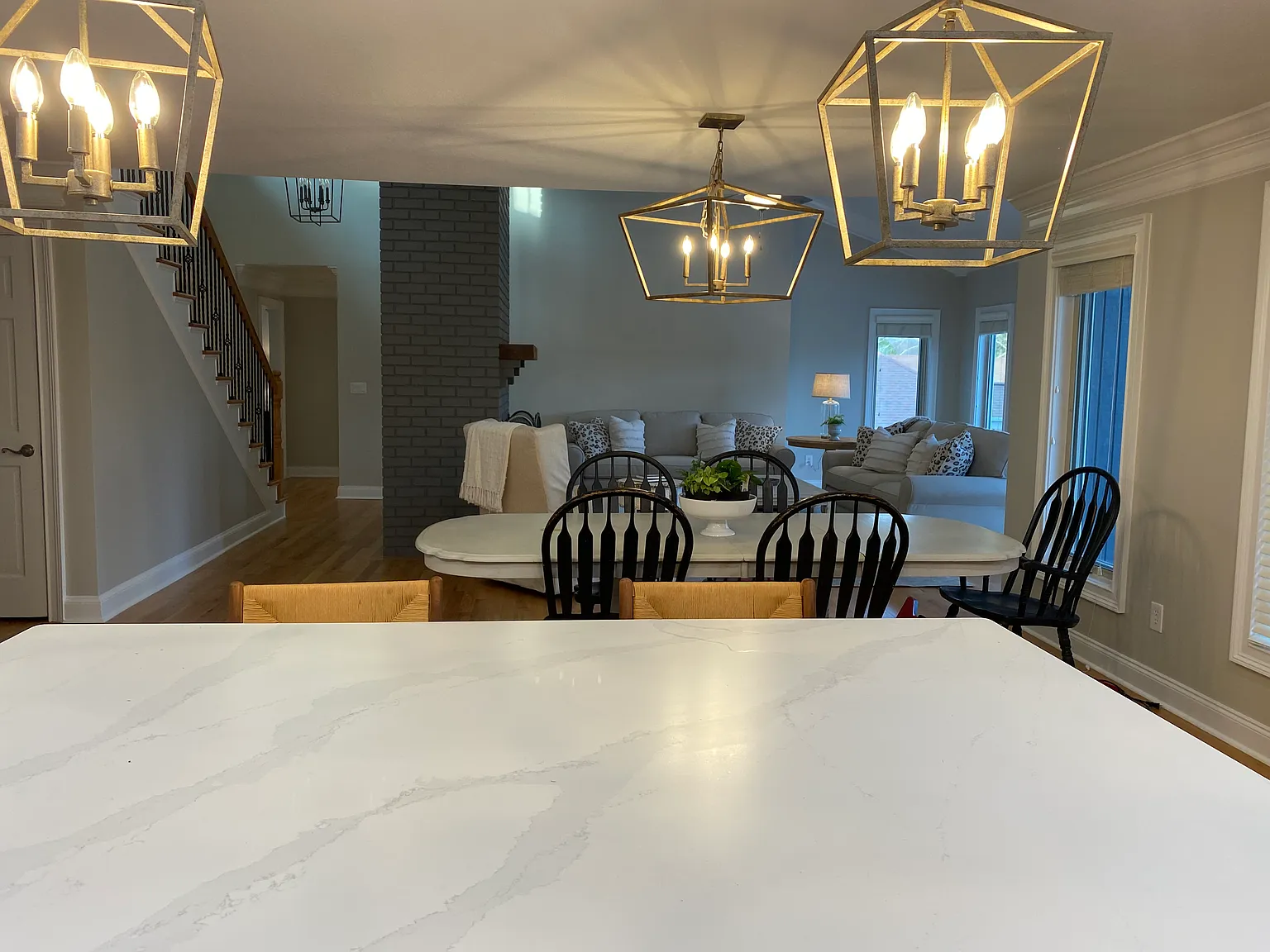 4 bed, 3193 sqft, $3,560 — Photo 4