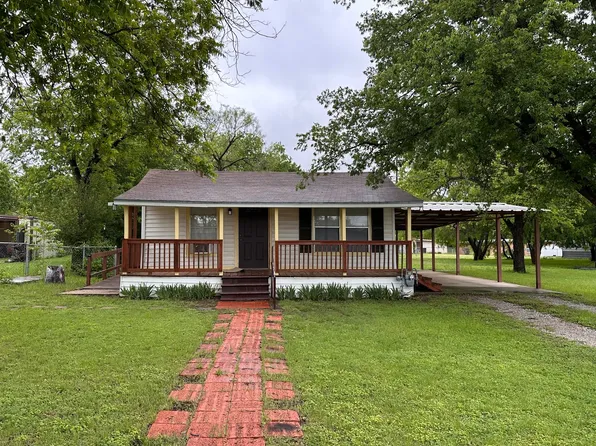 3613 Durham Ave, Brownwood, TX 76801