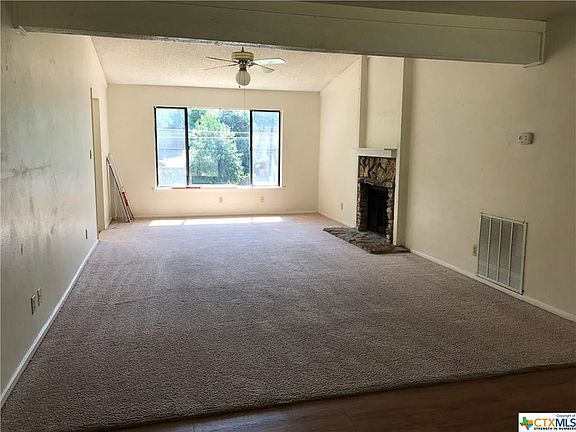 3rd image of 1004 Earle St #6
