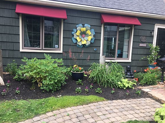 3rd image of 33296 Colony Dr