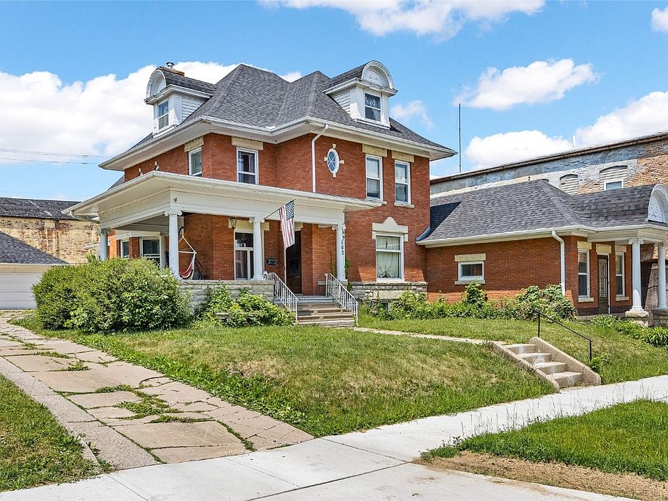 102 S Booth St, Anamosa, IA 52205 Zillow