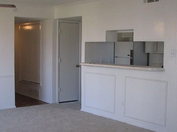 4th image of 5610 Brookview Ct