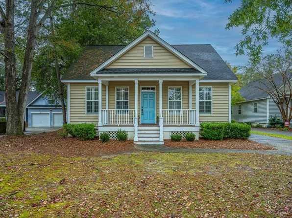 415 Waring St, Summerville, SC 29483