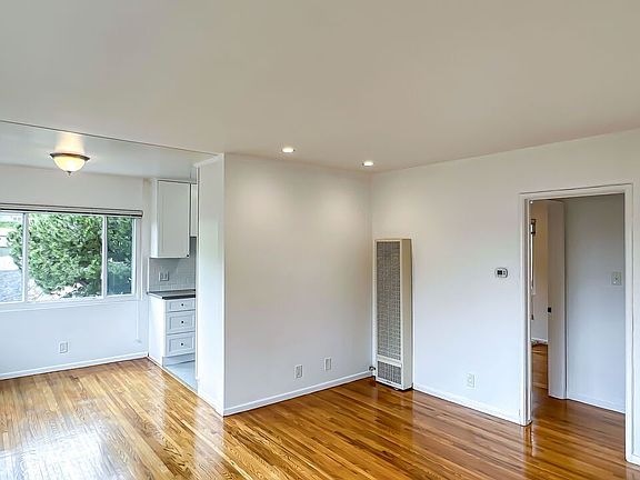 4th image of 1828 Silver Lake Blvd APT C