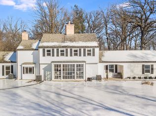 33W266 Surrey Rd, Wayne, IL 60184