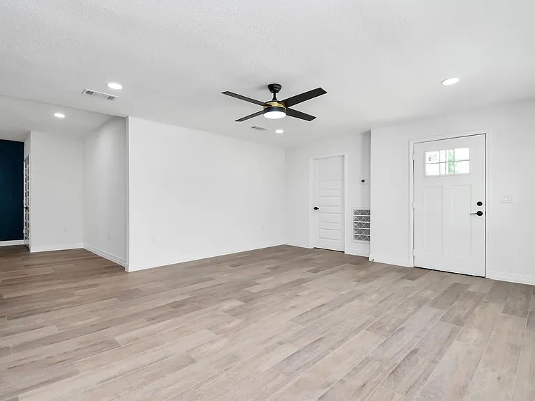 2812 Truxillo St #C — Photo 3