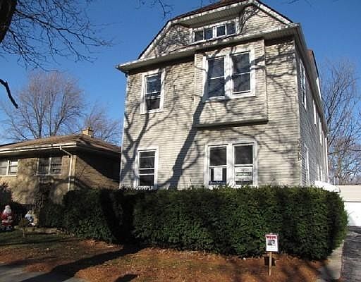 1st image of 3435 Grand Blvd