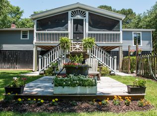 1601 Periwinkle Dr, Mount Pleasant, SC 29466