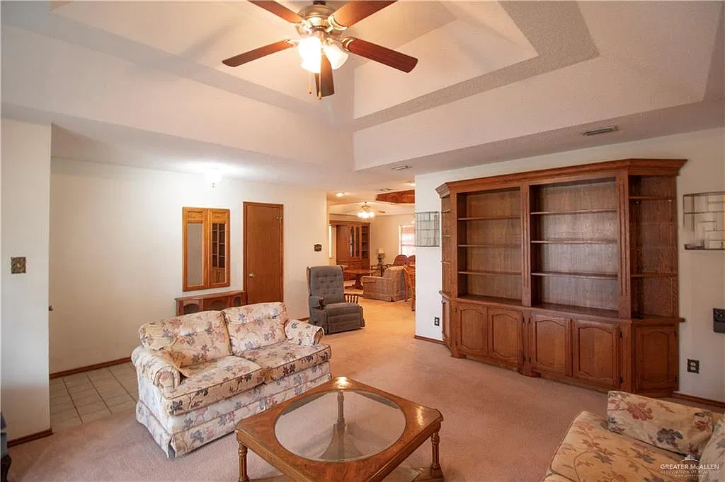 2 bed, 2.5 bath, 1655 sqft, $1,350 — Photo 3