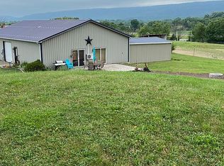 549 Mill Rd, Grantville, PA 17028