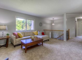 3726 Conroy Trl, Inver Grove Heights, MN 55076