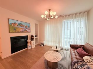 2422 217th St SE #D, Bothell, WA 98021