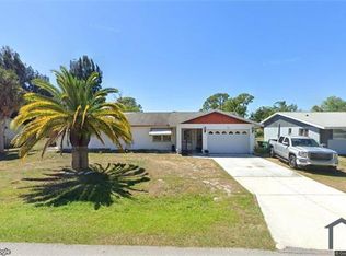 526 Reading St NW, Pt Charlotte, FL 33952