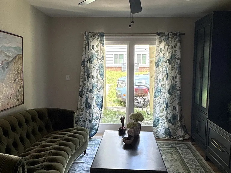 850 Field Ave NW — Photo 3
