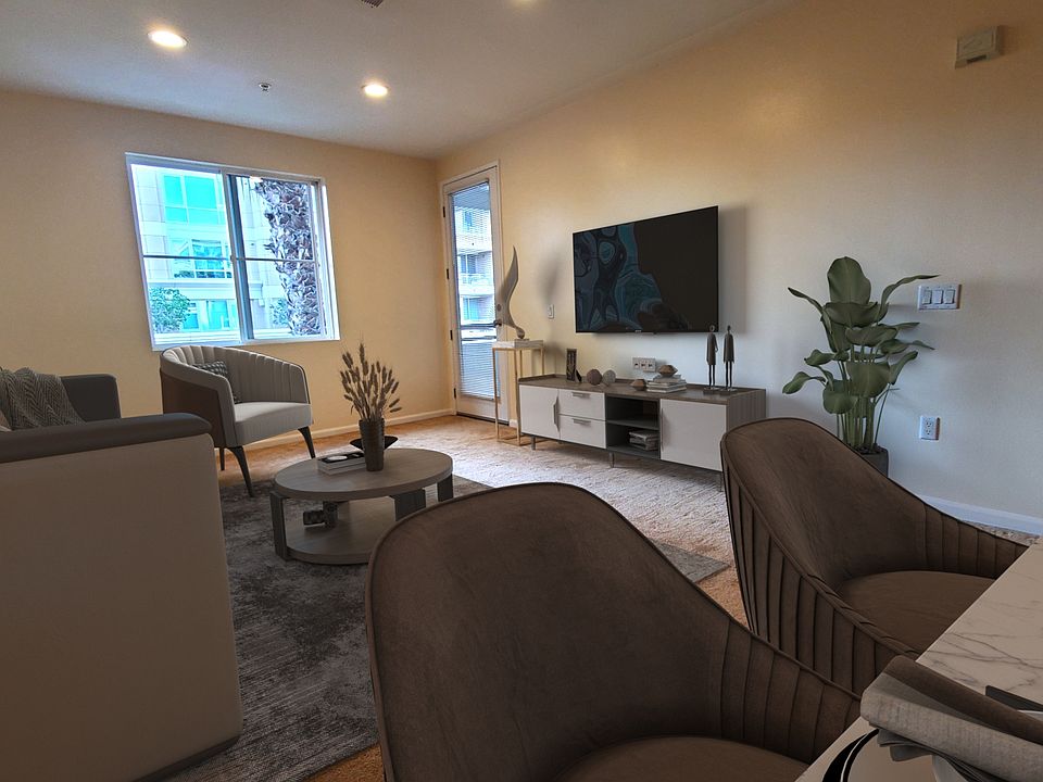 Living Room (virtual image)