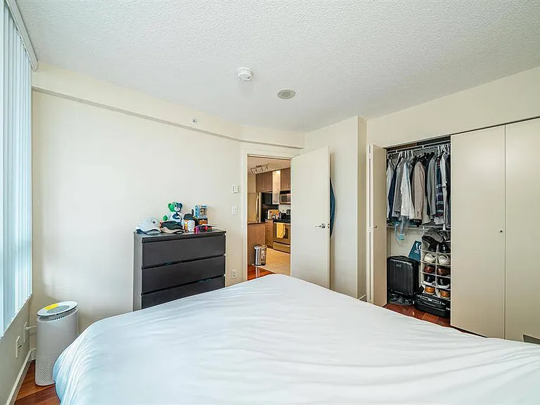 909 Mainland St #2105 — Photo 18