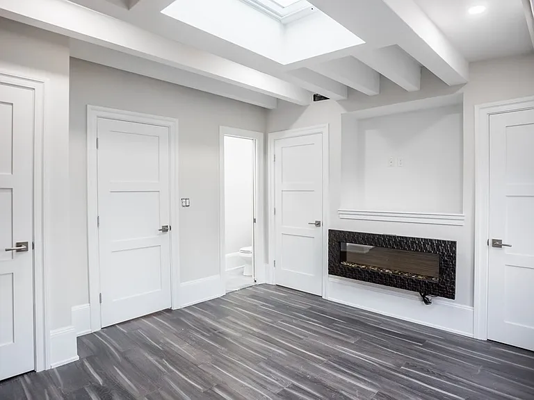 45 Clarendon St #0 — Photo 11