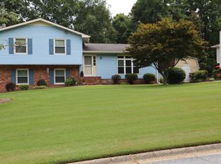 5913 Old Forrest Way, Douglasville, GA 30135