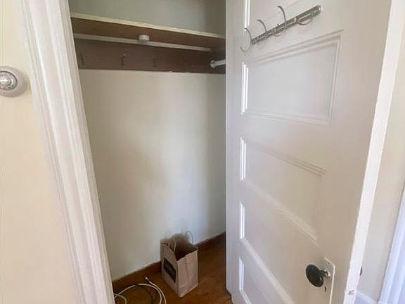 Coat closet