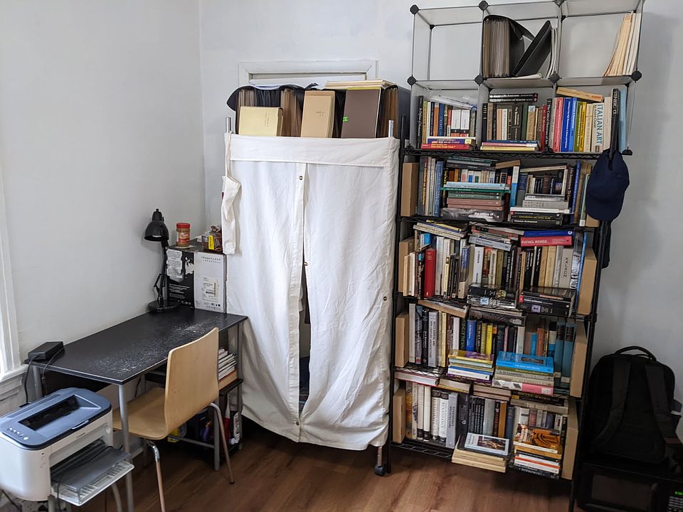 2nd image of 4615 Spruce St #3F
