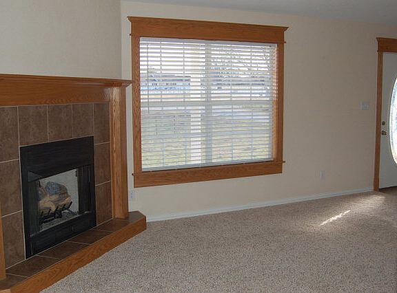 3rd image of 16240 County Road 1584