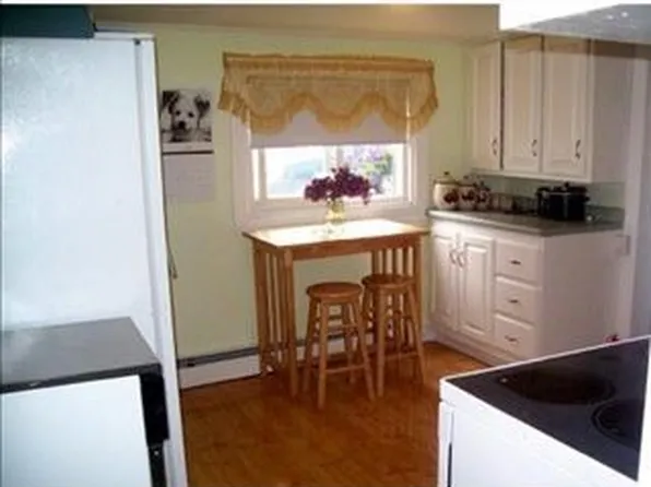 12 Grays Ln, Old Town, ME 04468