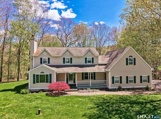 81 Amanda Lane, Naugatuck, CT 06770