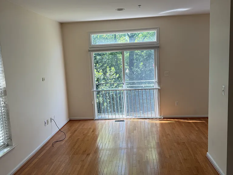 737 Parev Way #1 — Photo 6
