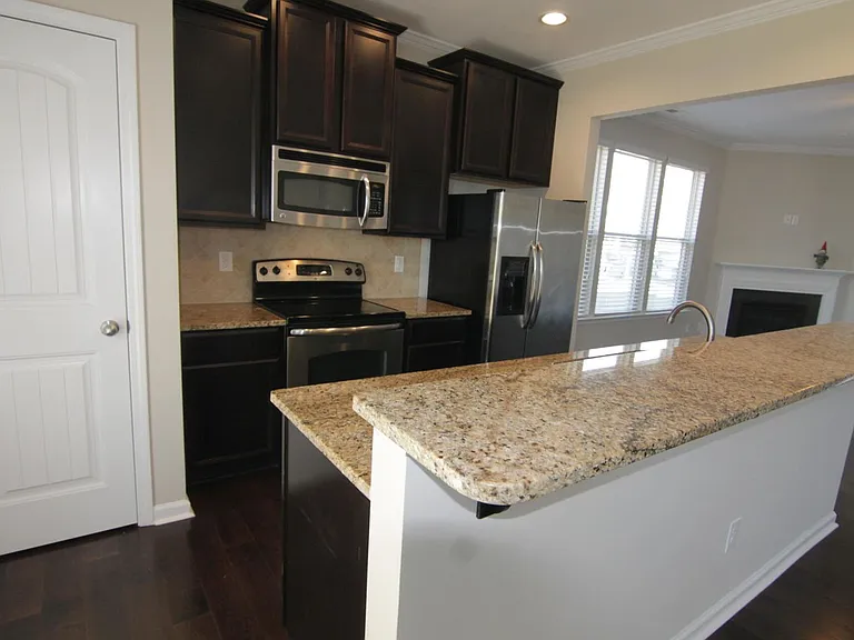 9811 Precious Stone Dr — Photo 4