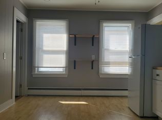 88 Oak St FLOOR 2, Westerly, RI 02891