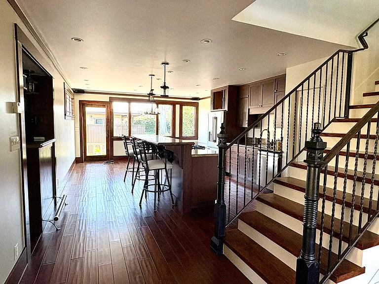 3306 Gibson Pl — Photo 8
