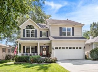 536 W Indiana St, Wheaton, IL 60187