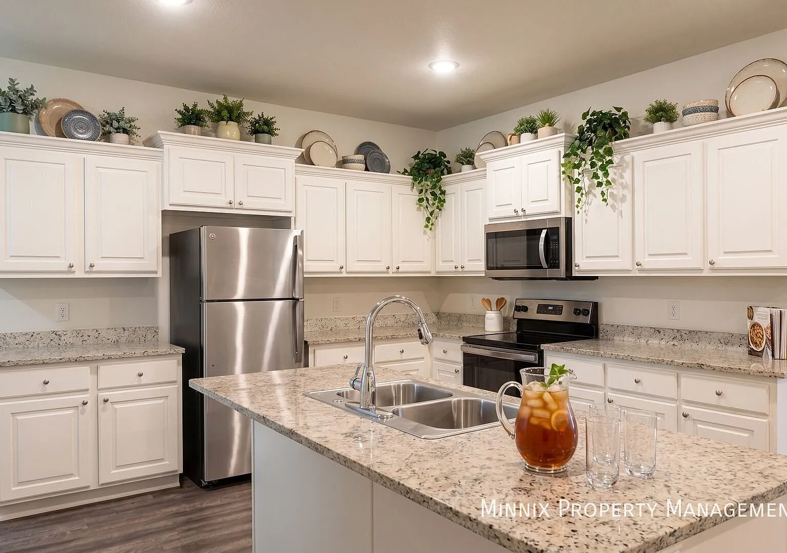 Lubbock, TX| Frenship ISD| Free 75 inch TV |3 bedroom 2 bathroom house for Rent| 6927 20th St. — Photo 4