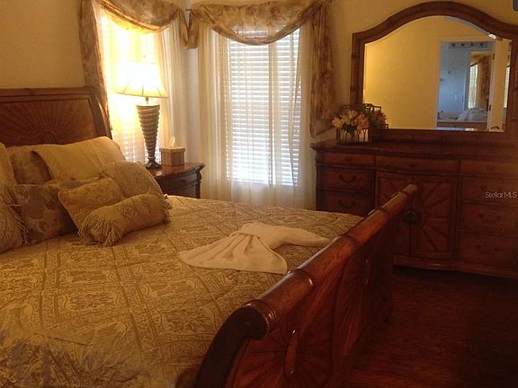 3rd image of 8646 LA ISLA DRIVE