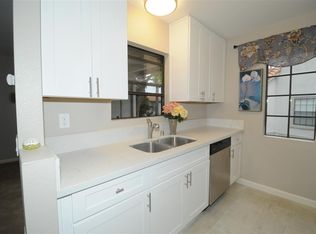 10325 Azuaga St, San Diego, CA 92129
