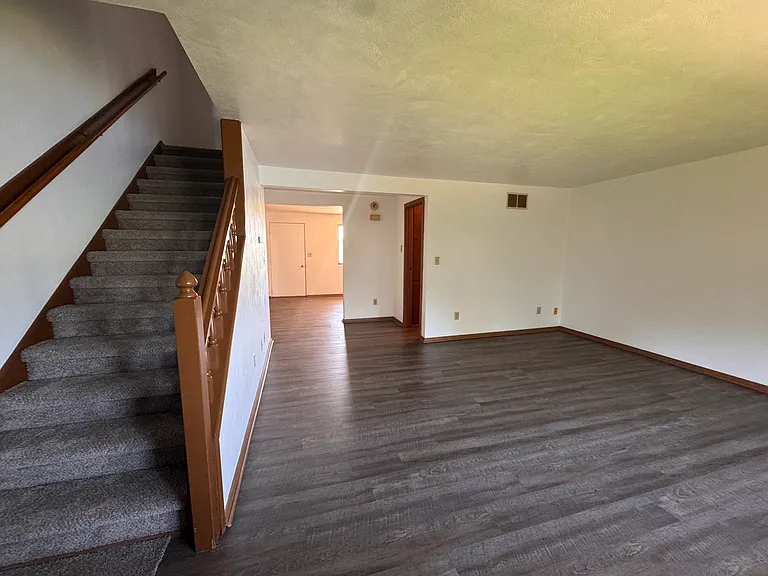 1st floor - living room